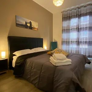Trilocale In Piazza Duomo Appartement