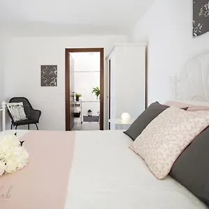 Apartament D Marino